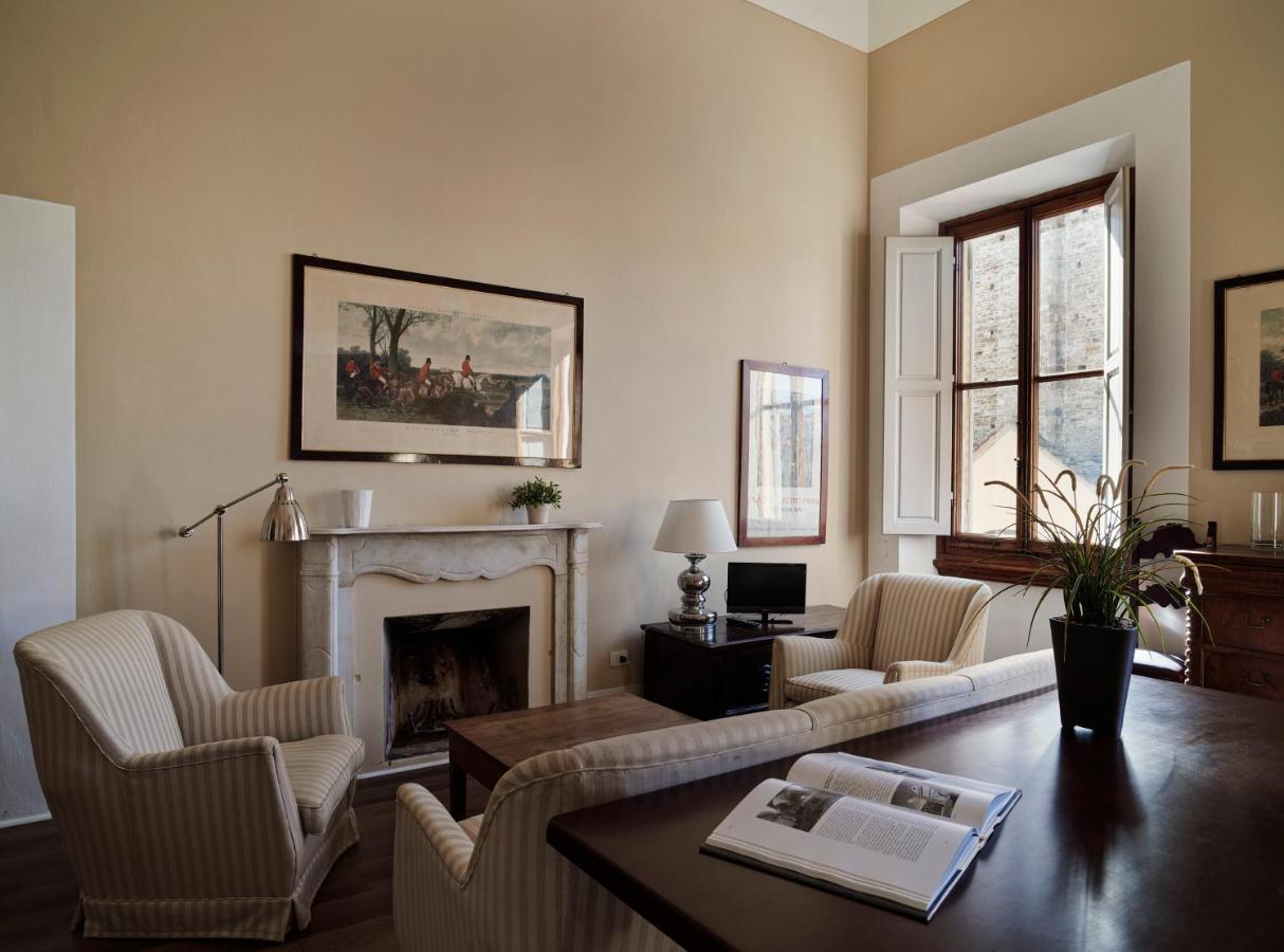 Art Apartment Dante Firenze Bagian luar foto