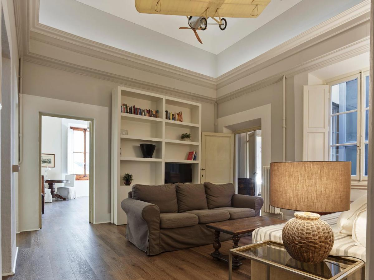 Art Apartment Dante Firenze Bagian luar foto