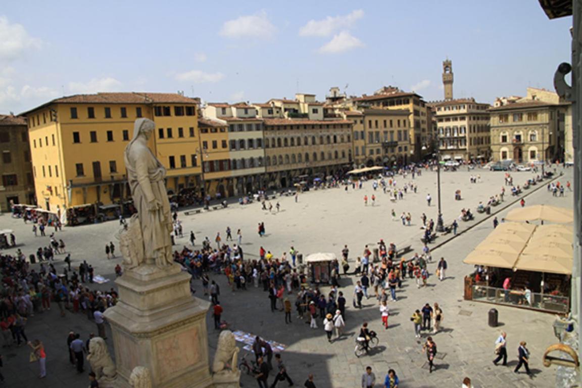 Art Apartment Dante Firenze Bagian luar foto